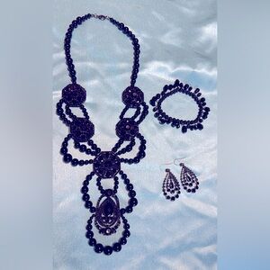 Vintage Black Costume Necklace, Bracelet & Earrings